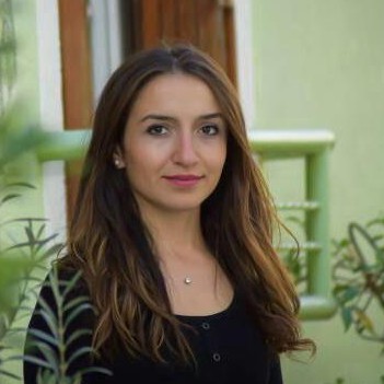 Assia Arouf (002)