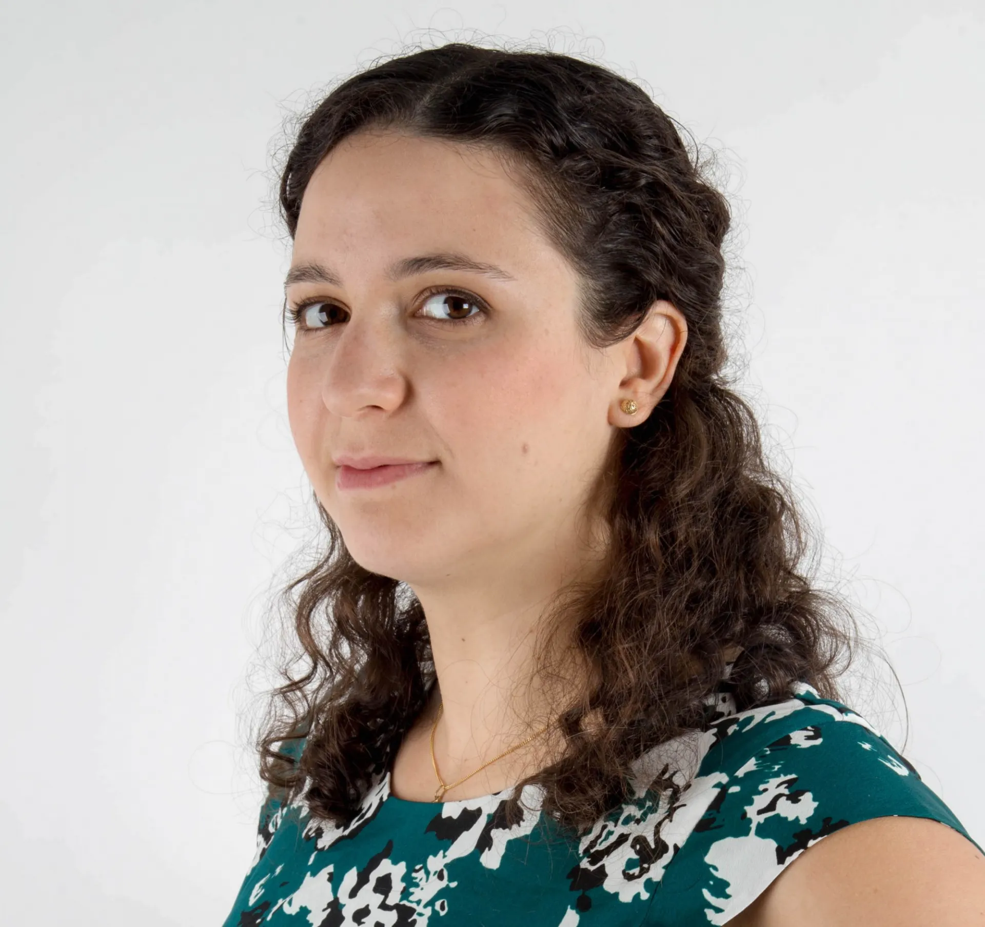 Keren Mezuman.jpg
